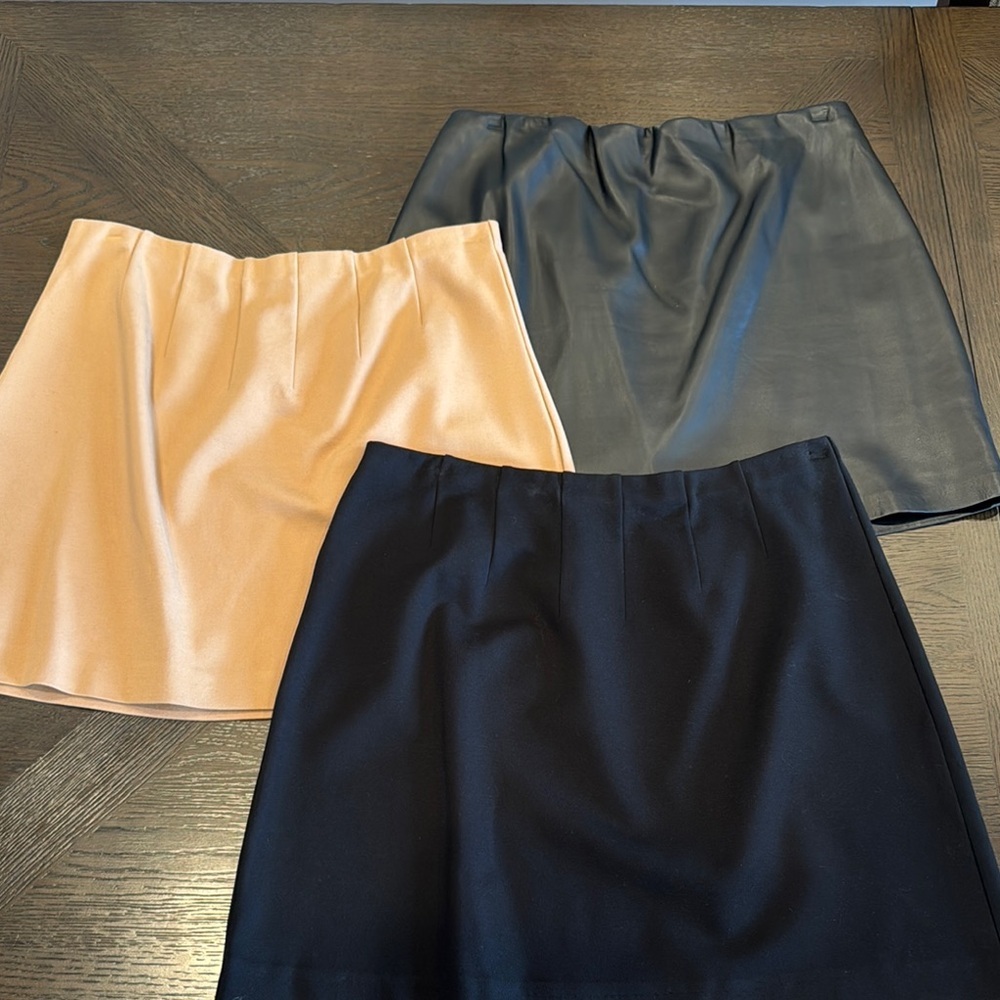 3 Express mini skirts